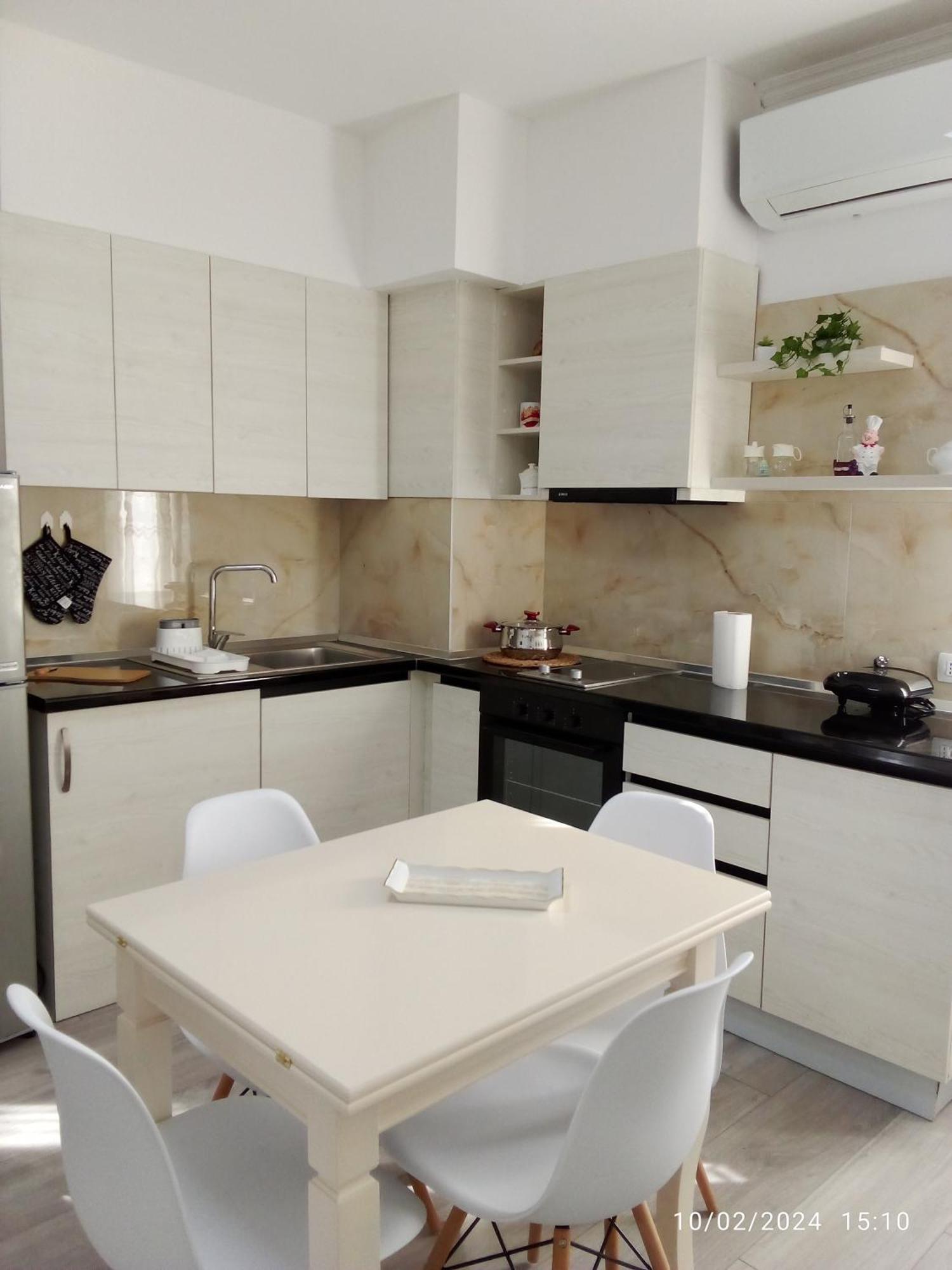 Hello Happy, 19 Appartement
