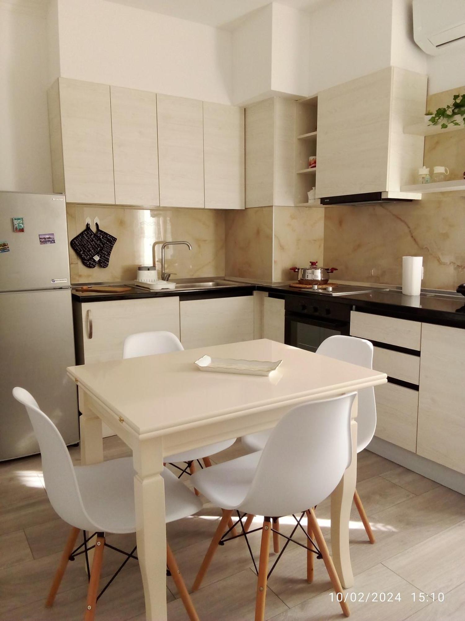Hello Happy, 19 Appartement Tirana